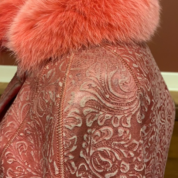 - Leather and Fur Jacket- - Picture 9 of 11